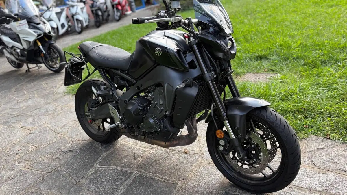 Yamaha MT-09 (2021 - 23)  (4)