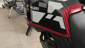 Ducati DesertX (2022 - 25)  (6)