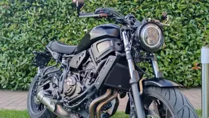 Yamaha XSR 700 ABS (2016 - 20)  (8)