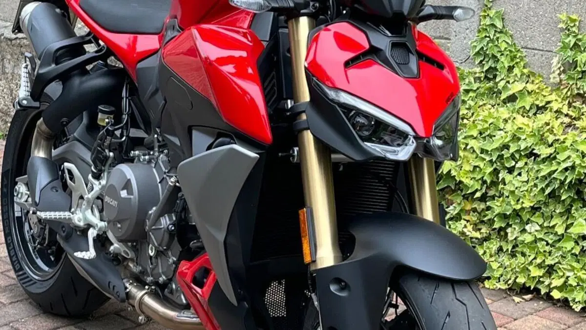 Ducati Streetfighter V2 (2025 - 26) 