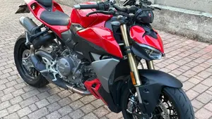 Ducati Streetfighter V2 (2025 - 26)  (3)