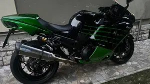 Kawasaki ZZR 1400 ABS S.E. (2013 - 16)  (2)