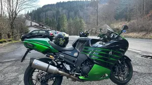 Kawasaki ZZR 1400 ABS S.E. (2013 - 16)  (6)