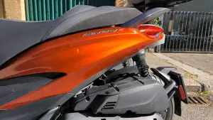 Piaggio Beverly 400 S ABS-ASR (2021 - 24)  (7)