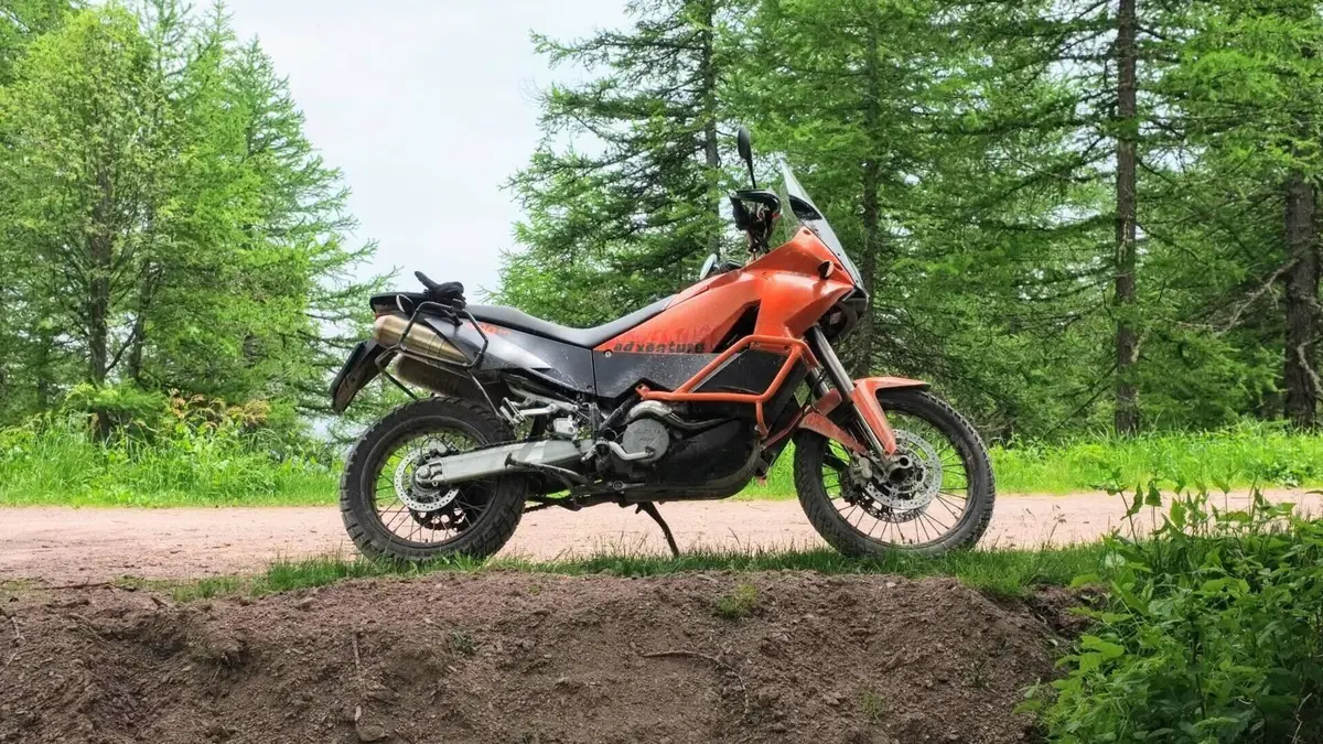 KTM 990 Adventure (2006 - 08)  (2)