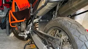 KTM 990 Adventure (2006 - 08)  (5)