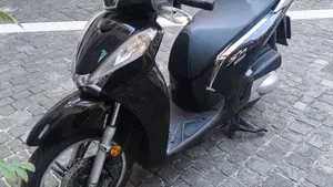 Honda SH 300 i ABS (2016 - 20)  (3)