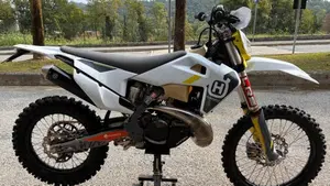 Husqvarna TE 300i (2022) 