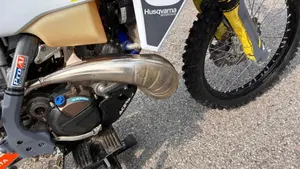 Husqvarna TE 300i (2022)  (2)