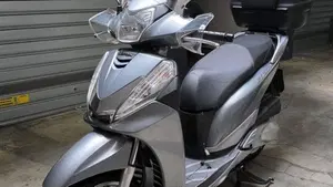 Honda SH 300 i (2011 - 14)  (2)
