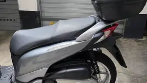 Honda SH 300 i (2011 - 14)  (4)