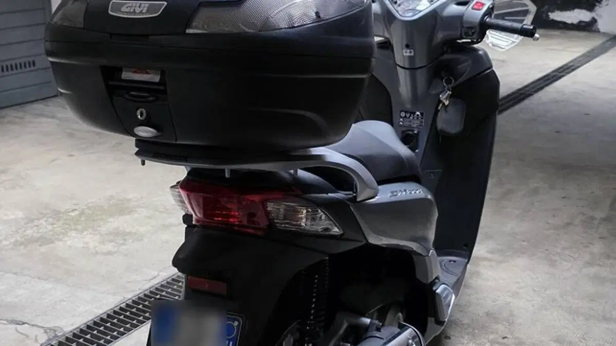 Honda SH 300 i (2011 - 14)  (5)