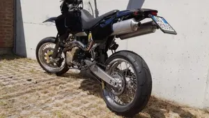 Husqvarna SM 610  (4)