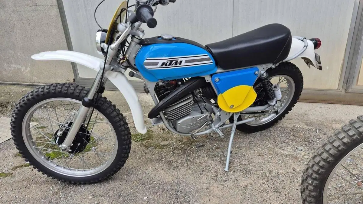 KTM   (4)