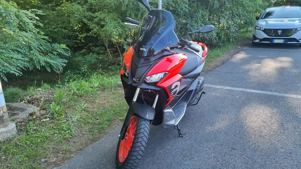 Aprilia SR GT 200 Sport (2022 - 24) 