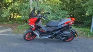 Aprilia SR GT 200 Sport (2022 - 24)  (3)