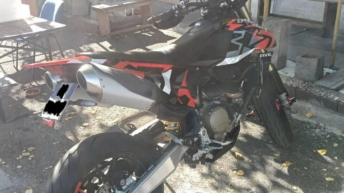 Ducati Hypermotard 698 Mono RVE (2024 - 26)  (6)