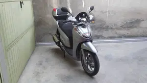 Honda SH 300 i (2006 - 10)  (3)