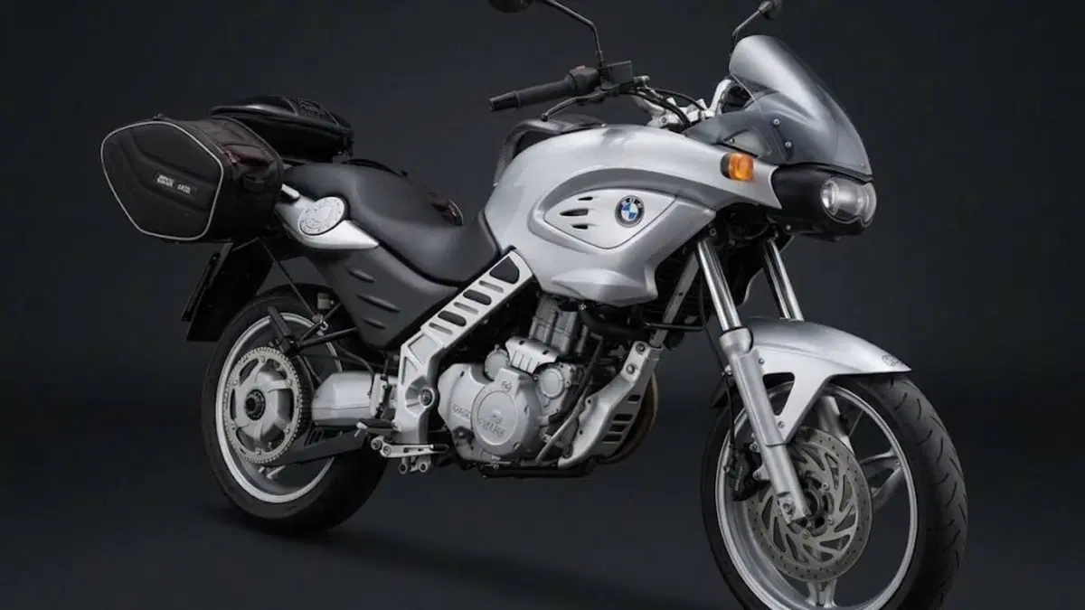 Bmw F 650 CS Scarver (2001 - 06)  (2)