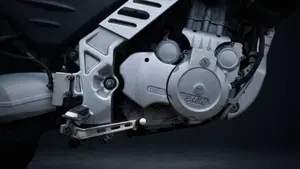 Bmw F 650 CS Scarver (2001 - 06)  (5)