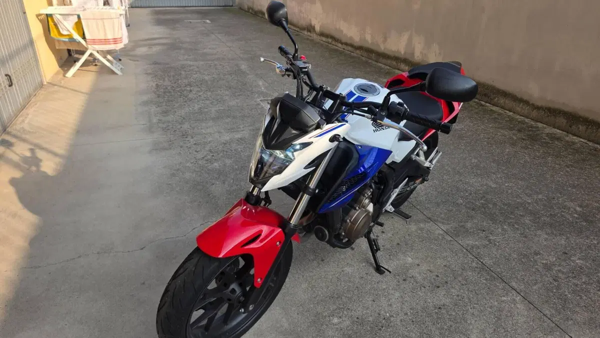 Honda CB 500 F ABS (2016)  (2)