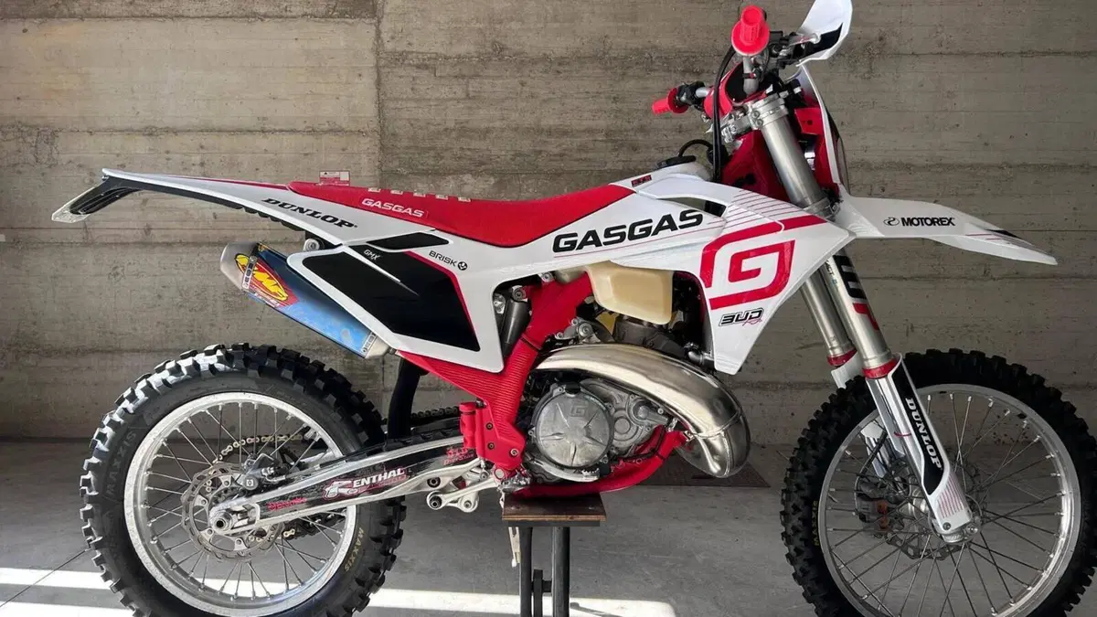 GASGAS EC 300 (2024) 