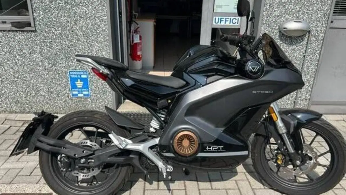 VMoto Stash (2023 - 26) 