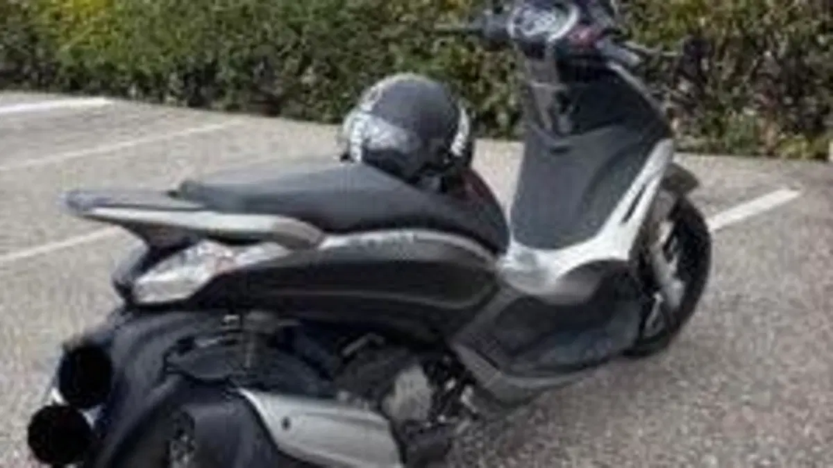 Piaggio Beverly 350 ABS (2016 - 20)  (6)