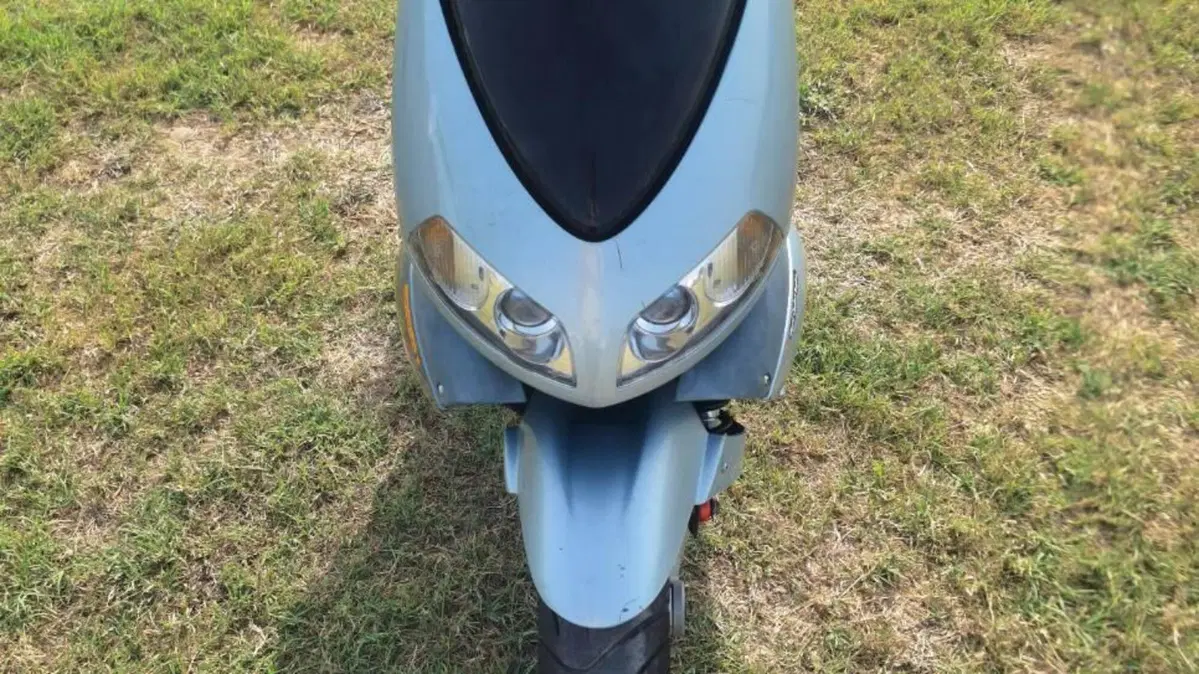 Aprilia Area 51 CAT (1998 - 02)  (3)