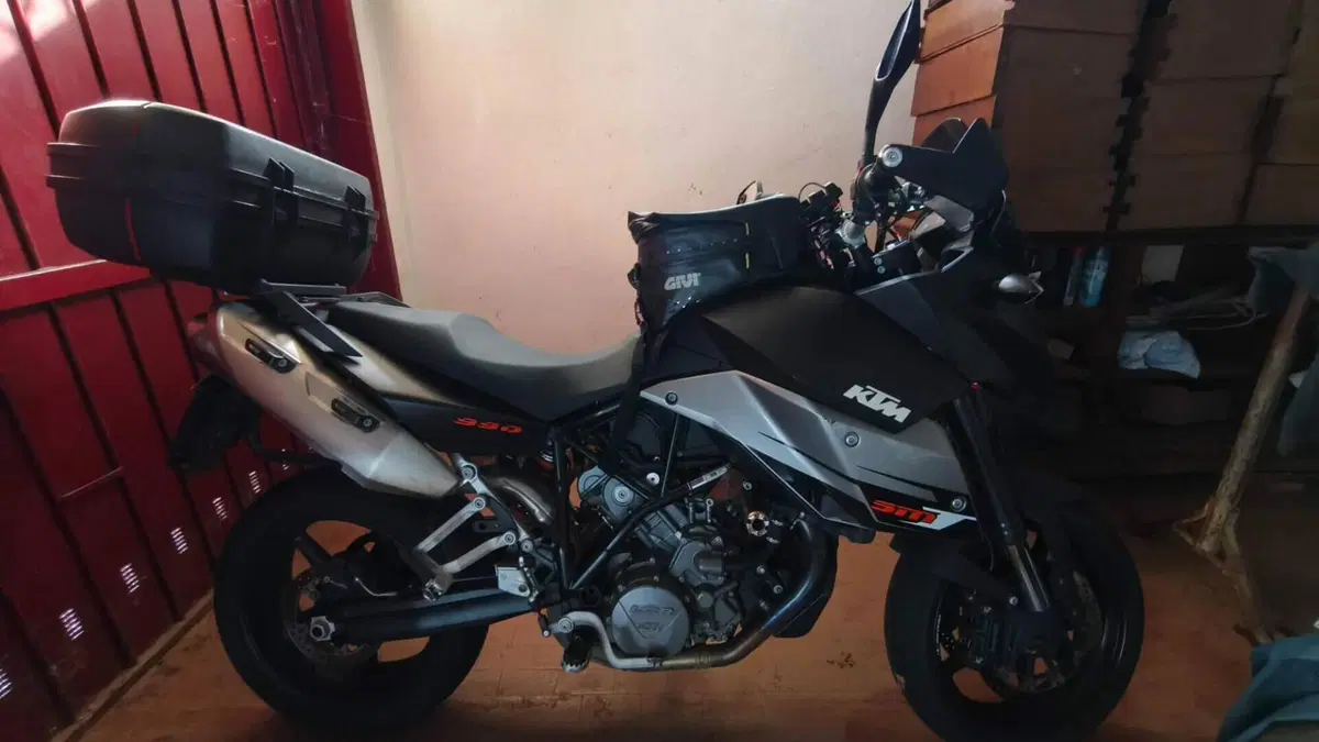 KTM 990 Supermoto T (2009 - 11)  (7)