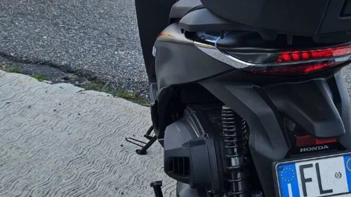 Honda SH 350 Sport (2021 - 24)  (3)