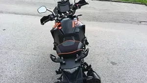 KTM 1290 Super Adventure S (2017 - 20)  (6)