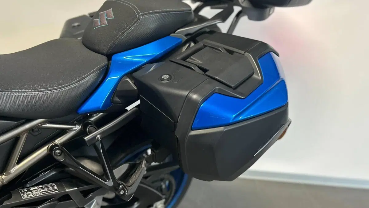 Suzuki GSX-S1000GT (2022 - 24)  (8)