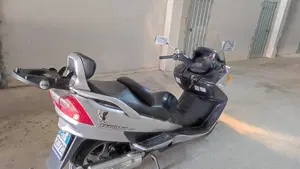 Suzuki Burgman AN 400 R (2003)  (2)