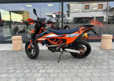 KTM 690 SMC R (2023 - 25) - Annuncio 10110642