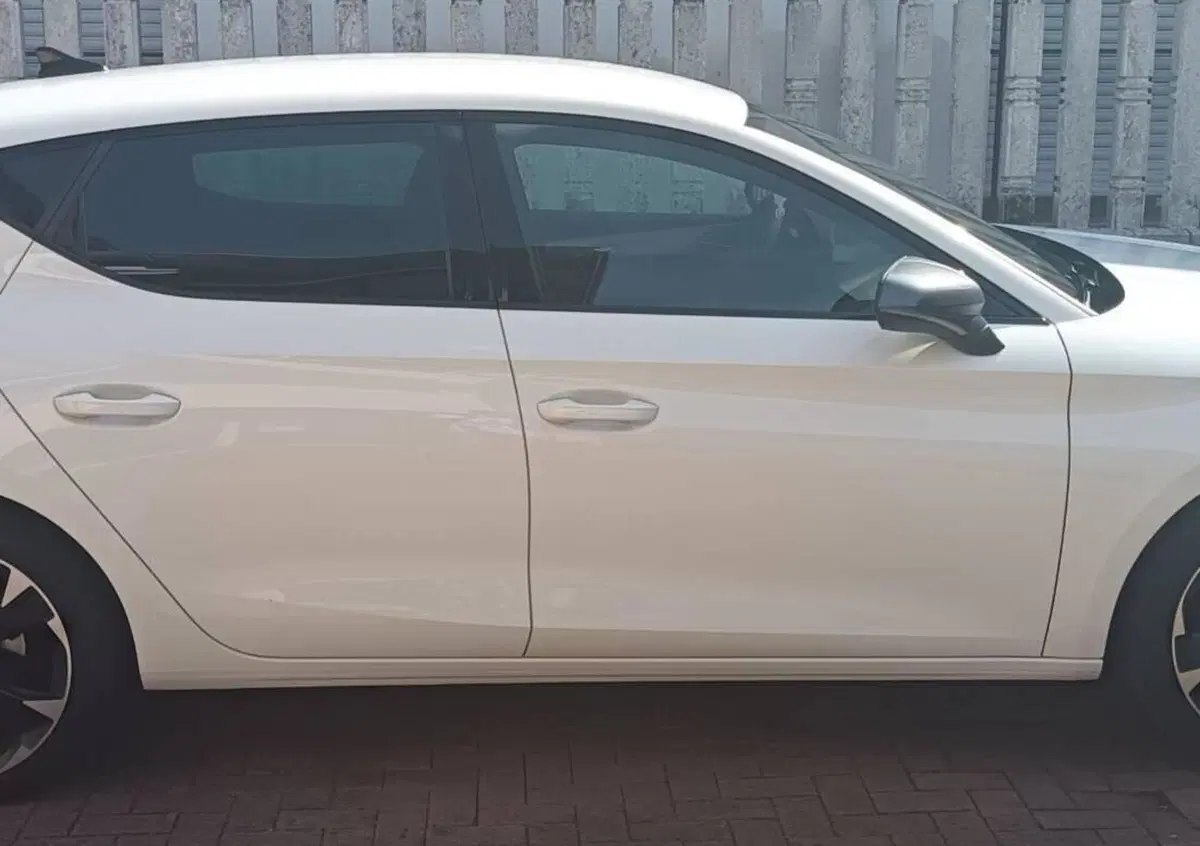 Cupra Leon Leon 1.5 hybrid 150cv dsg (4)