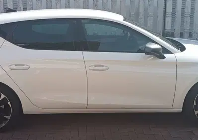 Cupra Leon Leon 1.5 hybrid 150cv dsg (4)