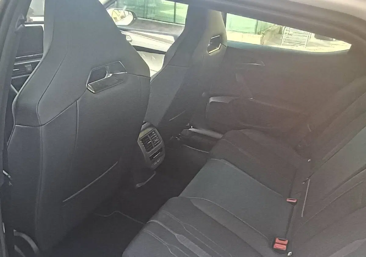 Cupra Leon Leon 1.5 hybrid 150cv dsg (9)