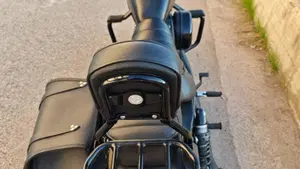 Harley-Davidson 883 Iron (2017 - 20) - XL 883N  (2)