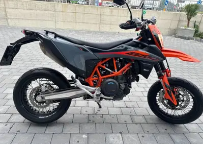 KTM 690 SMC R (2021 - 22) - Annuncio 10110660