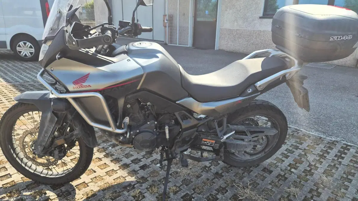 Honda Transalp XL750 (2023 - 24)  (2)
