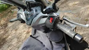 Honda SH 300 i ABS (2016 - 20)  (10)