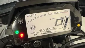 Yamaha MT-10 ABS (2016 - 17)  (3)