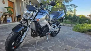 Suzuki GSR 600 (2006 - 11) 