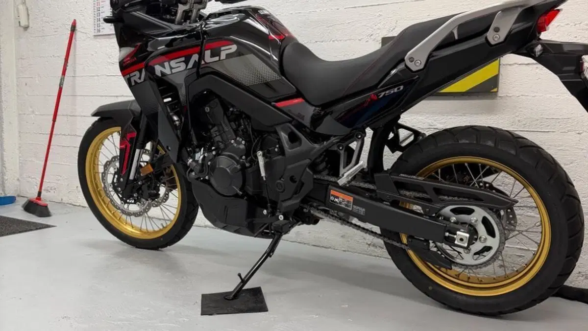 Honda Transalp XL750 (2025)  (3)