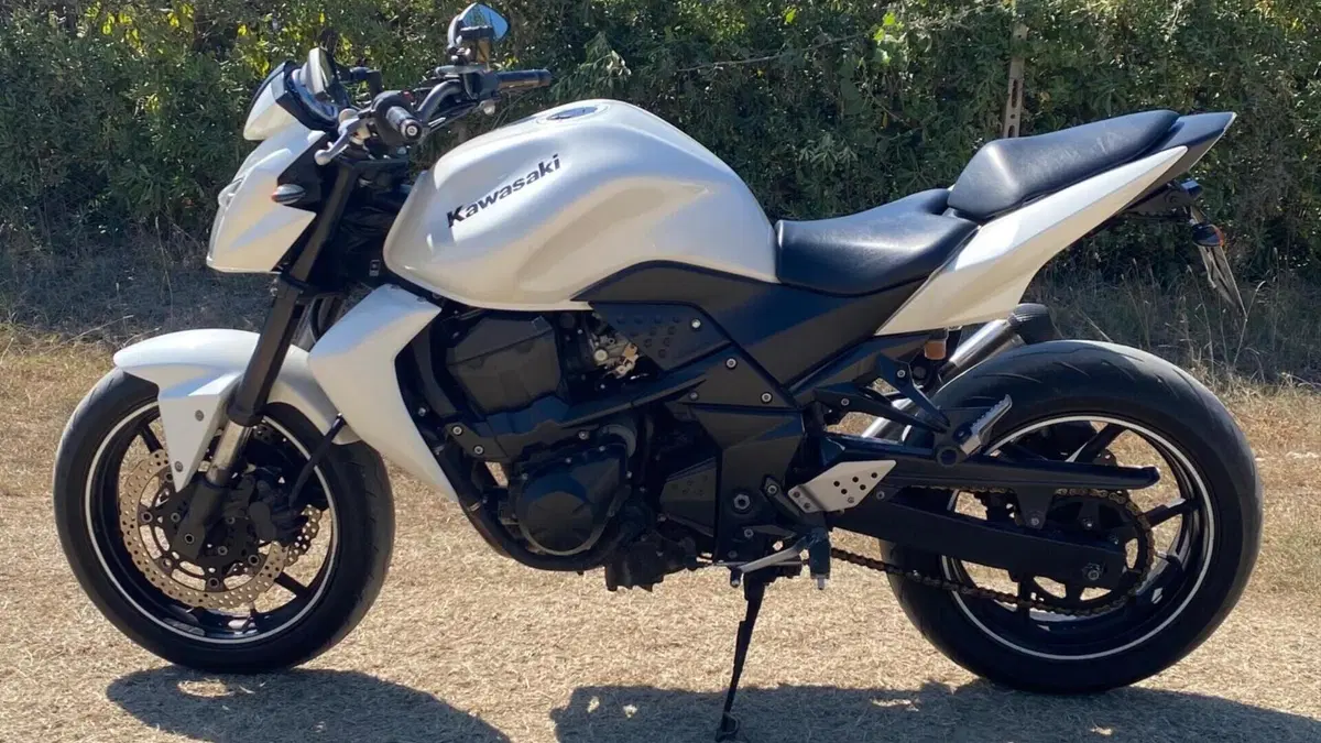 Kawasaki Z 750 (2007 - 14)  (5)