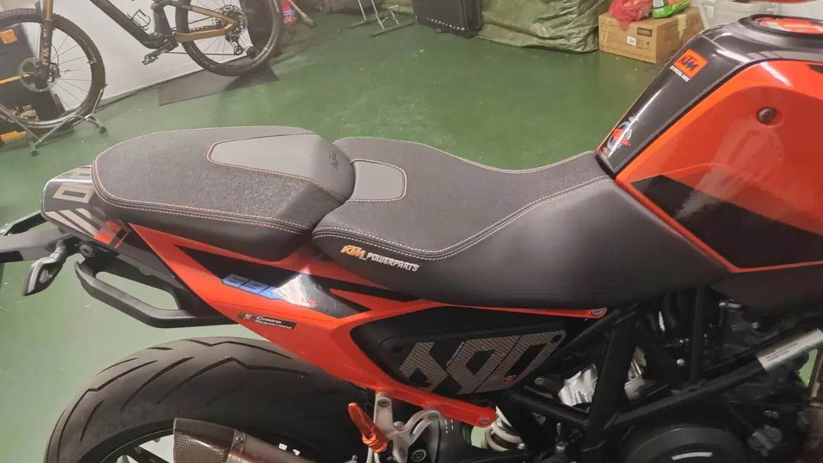 KTM 690 Duke (2016 - 19)  (17)