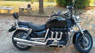 Triumph Rocket 3 Classic (2006 - 11) usata
