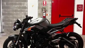 Triumph Street Triple 765 RS (2023 - 26)  (5)