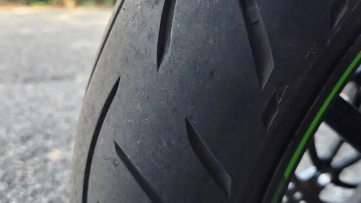 Kawasaki Ninja 600 ZX-6R (2009 - 16)  (6)